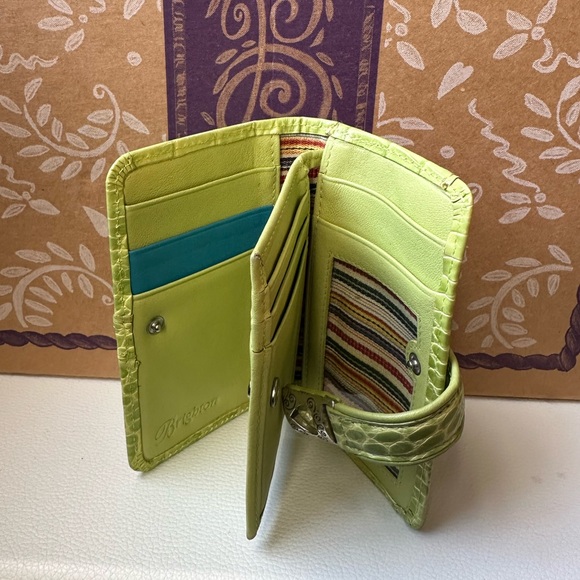 Brighton straw bag & wallet - Picture 12 of 12